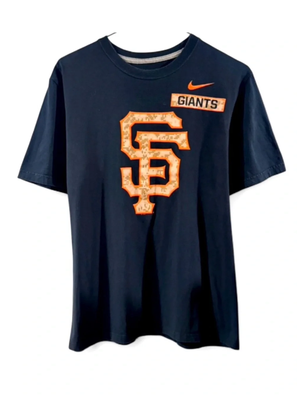 Nike MLB San Francisco Giants Military Camo Design T-Shirt Size Men’s Large